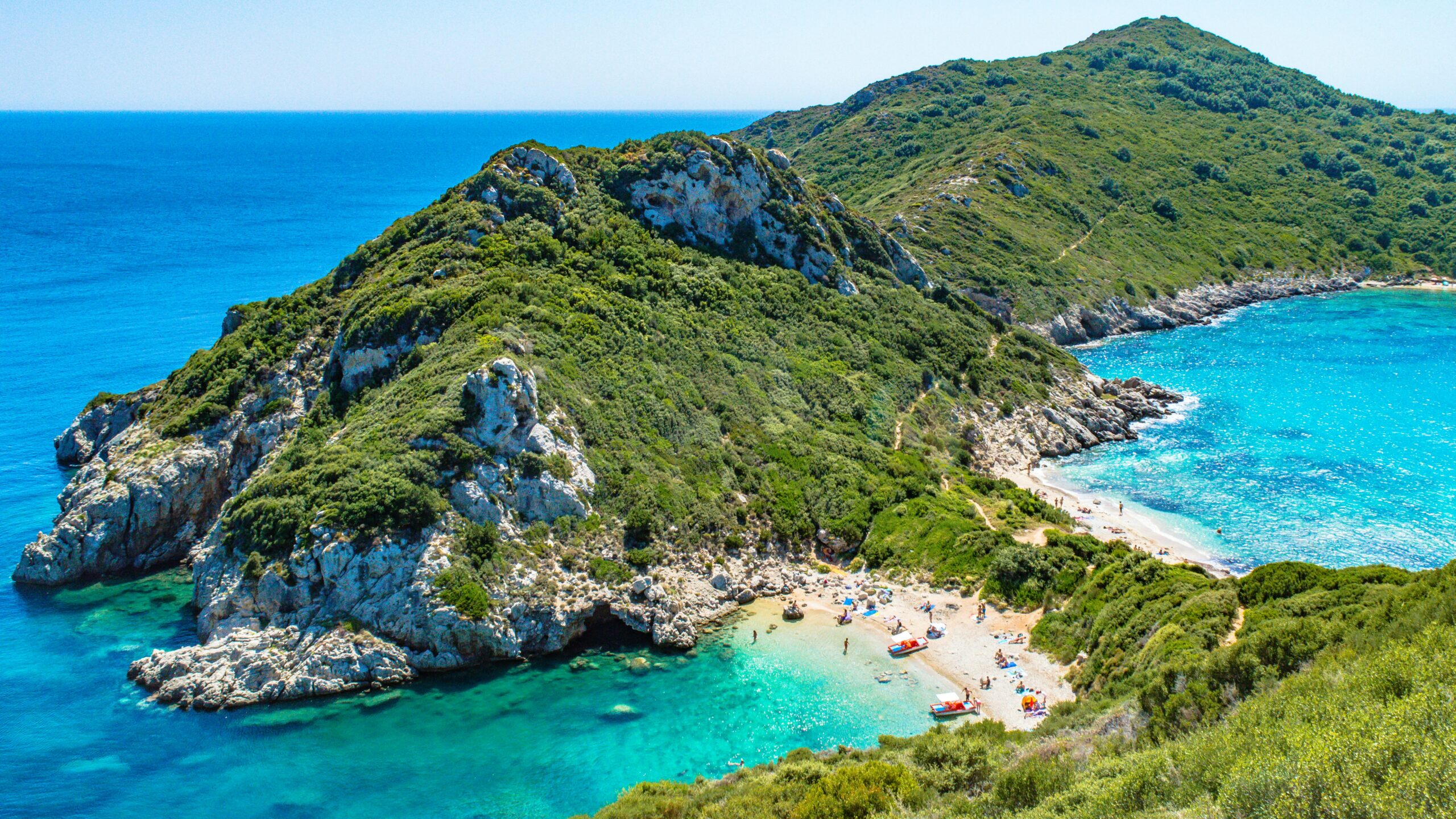# Corfu, 4 nopți în august: zbor direct din București sau Cluj-Napoca + cazare la alegere